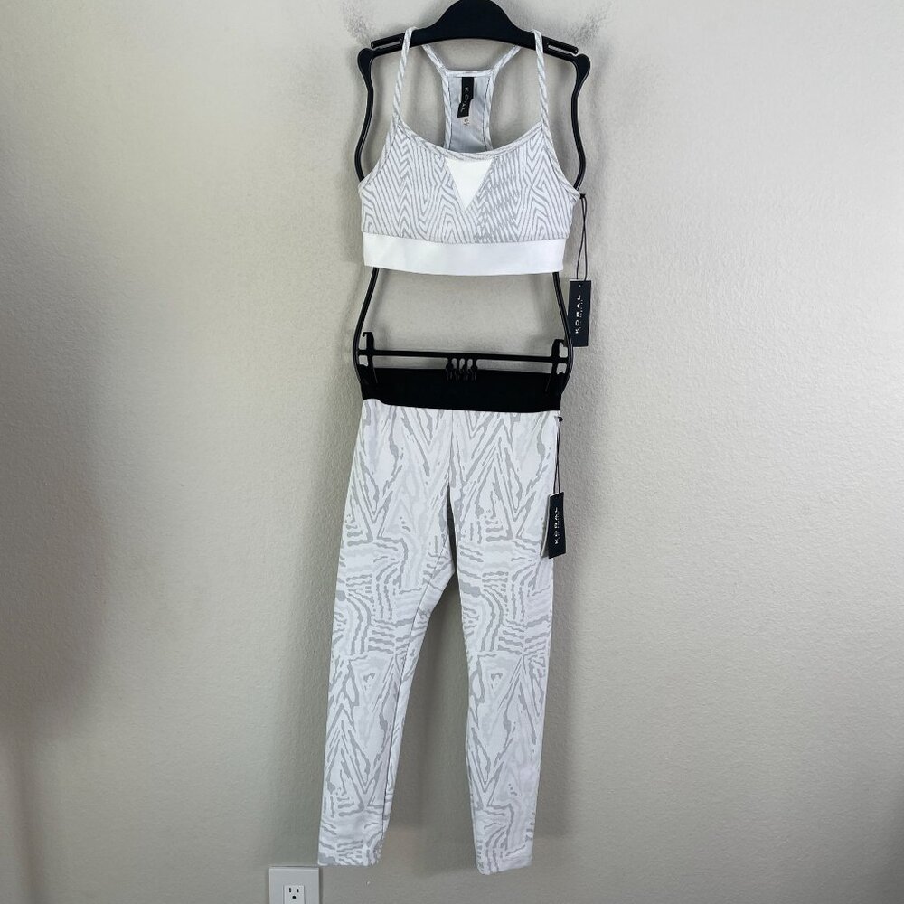 NEW KORAL Womens XS 2 Piece Galaxy Knockout Sports Bra‎ & Legging Set Athletic